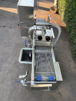 Máquina de moagem de carne personalizada para bateria e revestimento de chicken nuggets