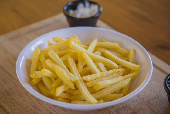 Máquina de moagem de carne de pequenas indústrias para produção de nuggets de frango personalizados