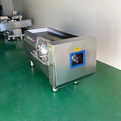 Máquina automática para corte de cubos de carne fresca / carne congelada / carne de frango